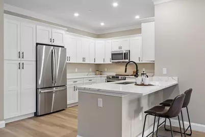 10100 S Willow Street #207, Manchester, NH 03103 - Photo 1