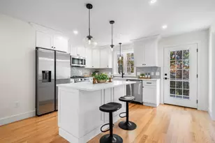 14 B Mohawk Dr, Londonderry, NH 03053 - Photo 5