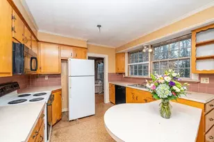 1 Exeter Rd, Kingston, NH 03848 - Photo 3