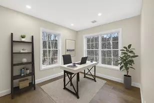 335 Raymond Rd, Chester, NH 03036 - Photo 27