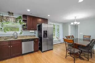 69 Long Hl Rd, Raymond, NH 03077 - Photo 5