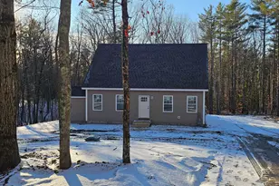 593 Prospect St, Franklin, NH 03235 - Photo 3