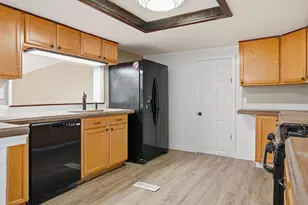 174 S Stark Hwy, Weare, NH 03281 - Photo 5