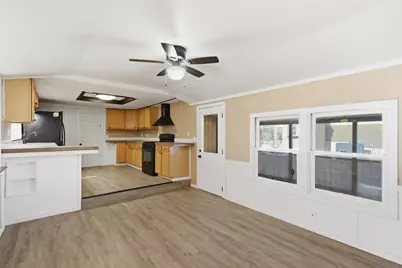 174 South Stark Highway #1, Weare, NH 03281 - Photo 7