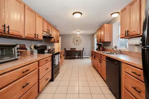 724 Sanborn Rd, Sanbornton, NH 03269 - Photo 7