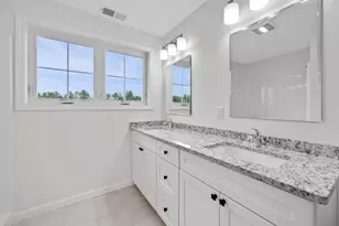 1 Autumn Ln, Raymond, NH 03077 - Photo 17