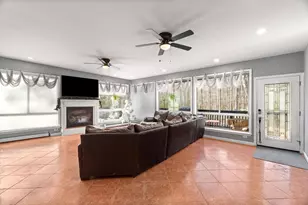 314 Main St, Plaistow, NH 03865 - Photo 9