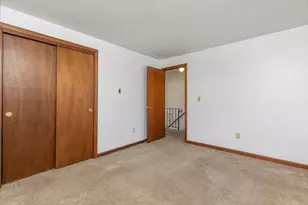 27 Midridge Cir, Londonderry, NH 03053 - Photo 17