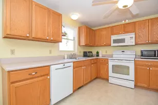 508 Mammoth Rd, Pelham, NH 03076 - Photo 13