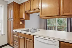 35 Fieldstone Estates, Newmarket, NH 03857 - Photo 9