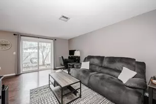 344 Elm St, Milford, NH 03055 - Photo 9