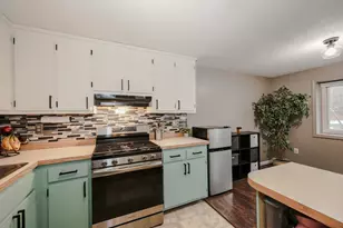 344 Elm St, Milford, NH 03055 - Photo 19