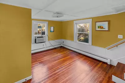 22 West Pine Street, Plaistow, NH 03865 - Photo 13