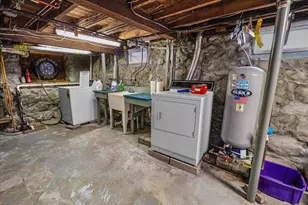 22 W Pine St, Plaistow, NH 03865 - Photo 19