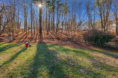 22 West Pine Street, Plaistow, NH 03865 - Photo 5