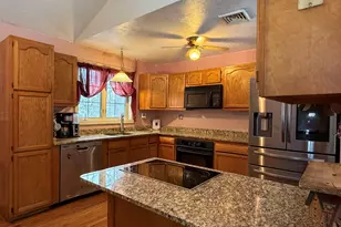 114 Chases Grove Rd, Derry, NH 03038 - Photo 7