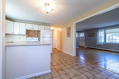 30 Gendron Street, Nashua, NH 03062 - Photo 5