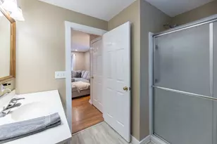 473 Taylor Dr, Windsor, VT 05089 - Photo 17