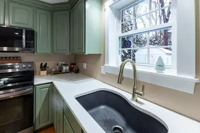 473 Taylor Drive, Windsor, VT 05089 - Photo 9