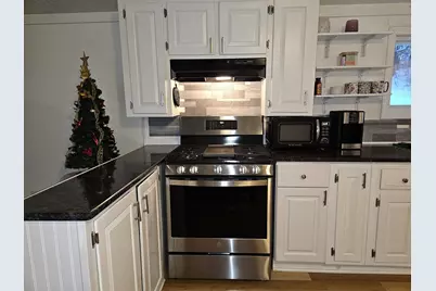 1025 Mountainview Avenue, Charlestown, NH 03603 - Photo 3