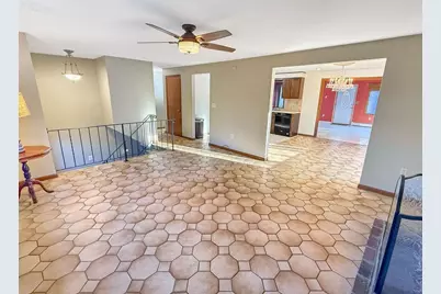 8 Cheney Drive, Hudson, NH 03051 - Photo 25