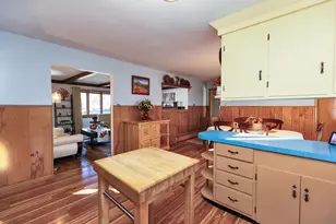 35 Little Ave, Manchester, NH 03109 - Photo 13