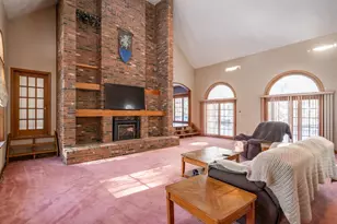 160 Jennifer Dr, Chester, NH 03036 - Photo 3