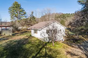 100 Cope Ln, Hartford, VT 05001 - Photo 3