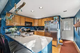 100 Cope Ln, Hartford, VT 05001 - Photo 7