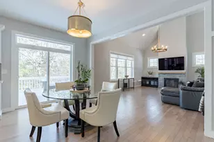 22 Sunrise Cir, Auburn, NH 03032 - Photo 15