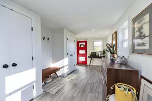 49 Sagamore Ave, Portsmouth, NH 03801 - Photo 9