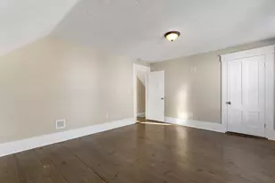 24 Pierce St, Concord, NH 03301 - Photo 11