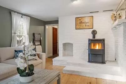 201 Oak Ridge Road, Plaistow, NH 03865 - Photo 9