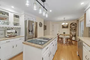 201 Oakridge Rd, Plaistow, NH 03865 - Photo 5