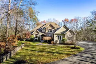 10 Northview Terrace, Hooksett, NH 03106 - Photo 3