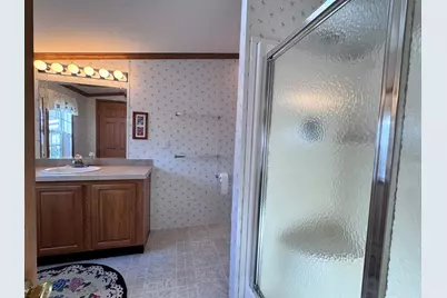 16 Eric Place, Claremont, NH 03743 - Photo 17