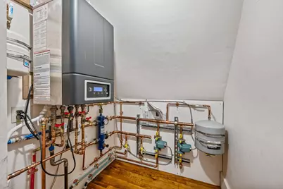 484 First Avenue, Berlin, NH 03570 - Photo 21