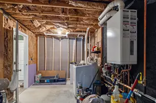 32 Mechanic St, Farmington, NH 03835 - Photo 27