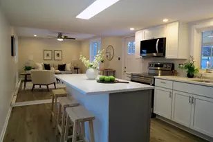 59 Barberry Ln, Raymond, NH 03077 - Photo 1