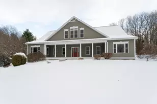 30 Horizon Dr, Goffstown, NH 03045 - Photo 3