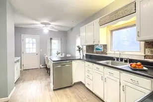 98 Monadnock St, Troy, NH 03465 - Photo 17