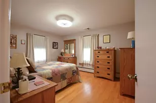 46 Perham St, Nashua, NH 03064 - Photo 15