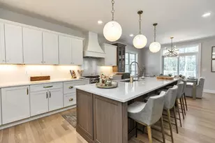 14 Overlook Cir, Auburn, NH 03032 - Photo 17