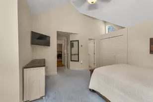 42 Point Breeze Rd, Wolfeboro, NH 03894 - Photo 23