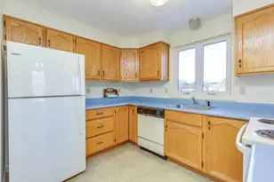 80 Emerald St, Manchester, NH 03103 - Photo 11