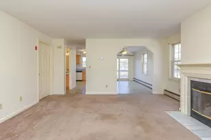 80 Emerald St, Manchester, NH 03103 - Photo 9