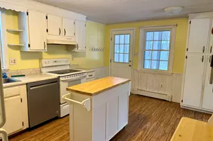 29 Quaker Ln, Barrington, NH 03825 - Photo 7