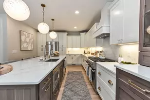 14 Overlook Cir, Auburn, NH 03032 - Photo 13