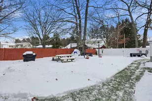 8 Crest Dr, Somersworth, NH 03878 - Photo 15