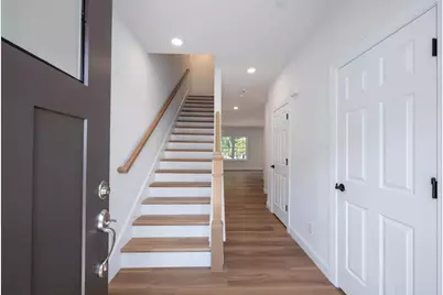 1B Dearborn Circle, Goffstown, NH 03045 - Photo 11